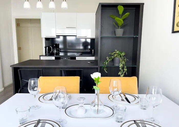 Cozy 1br In The Heart Of Centre شقة *